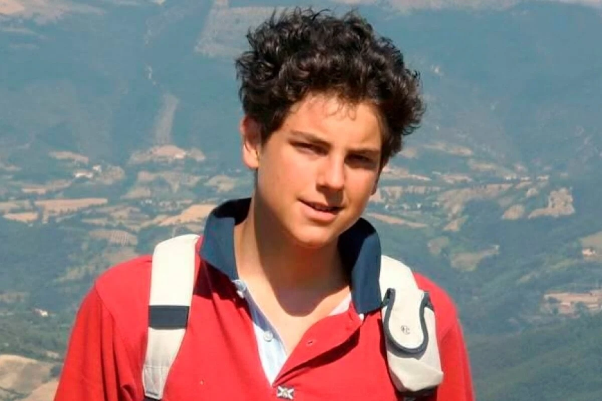 Qual foi o milagre de Carlo Acutis? Entenda por que adolescente virou santo