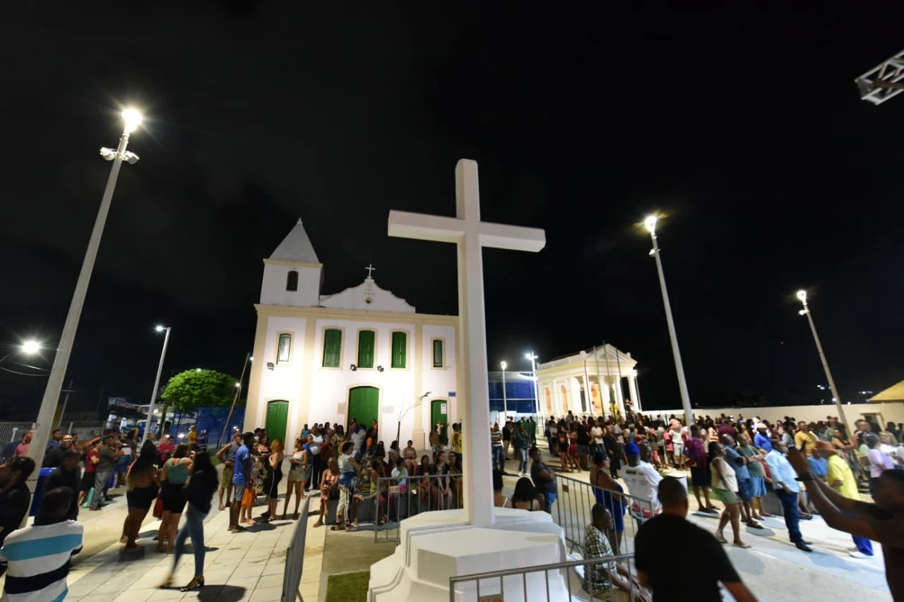 Praça histórica em Pirajá é entregue reformada às vésperas do 2 de Julho