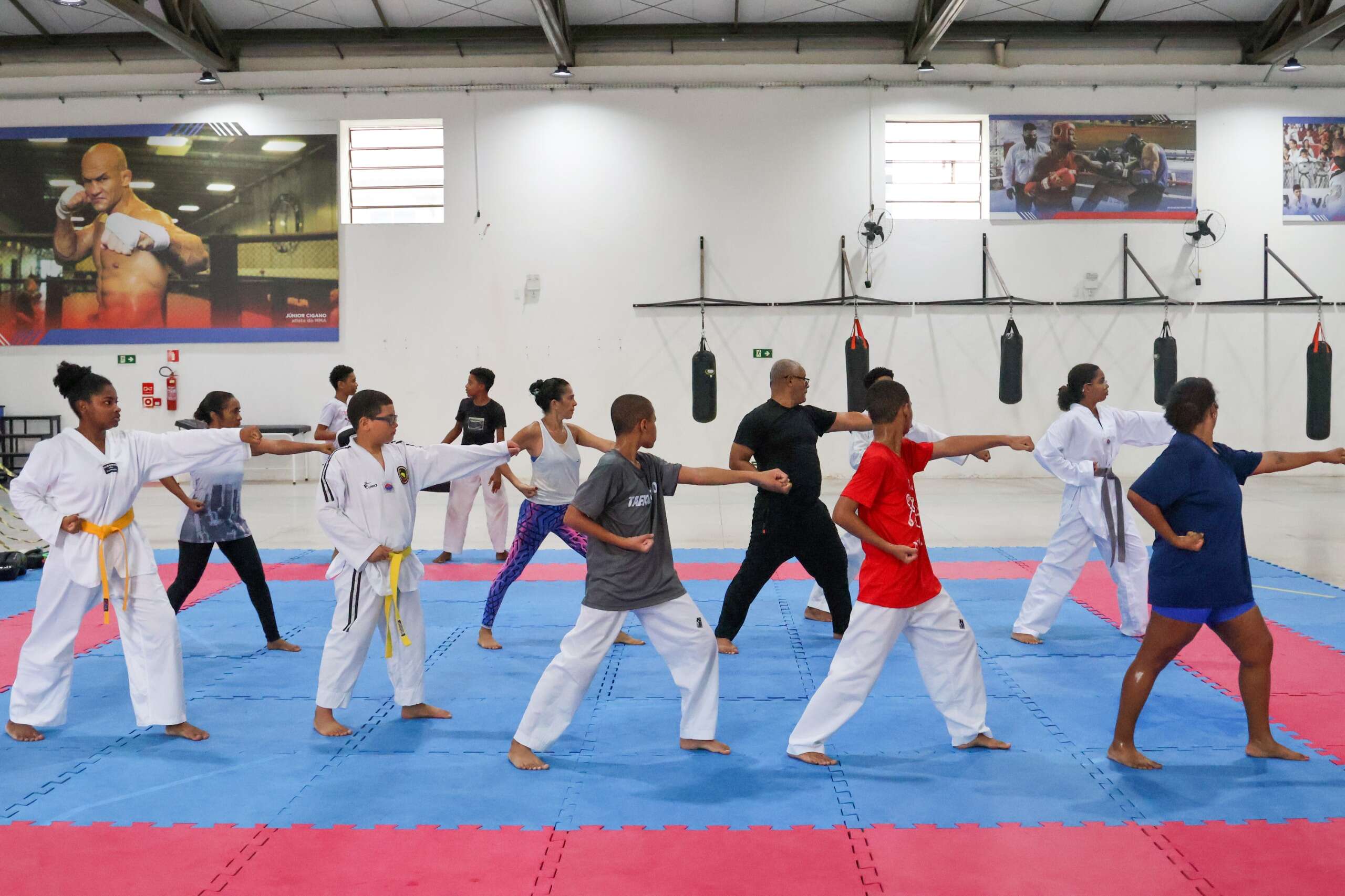 Centro de treinamento de boxe e artes marciais está com inscrições abertas para atividades gratuitas