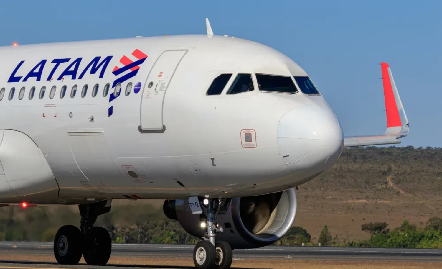 Avião arremete após tentativa de pouso em Salvador e assusta passageiros: 'Maior tensão'