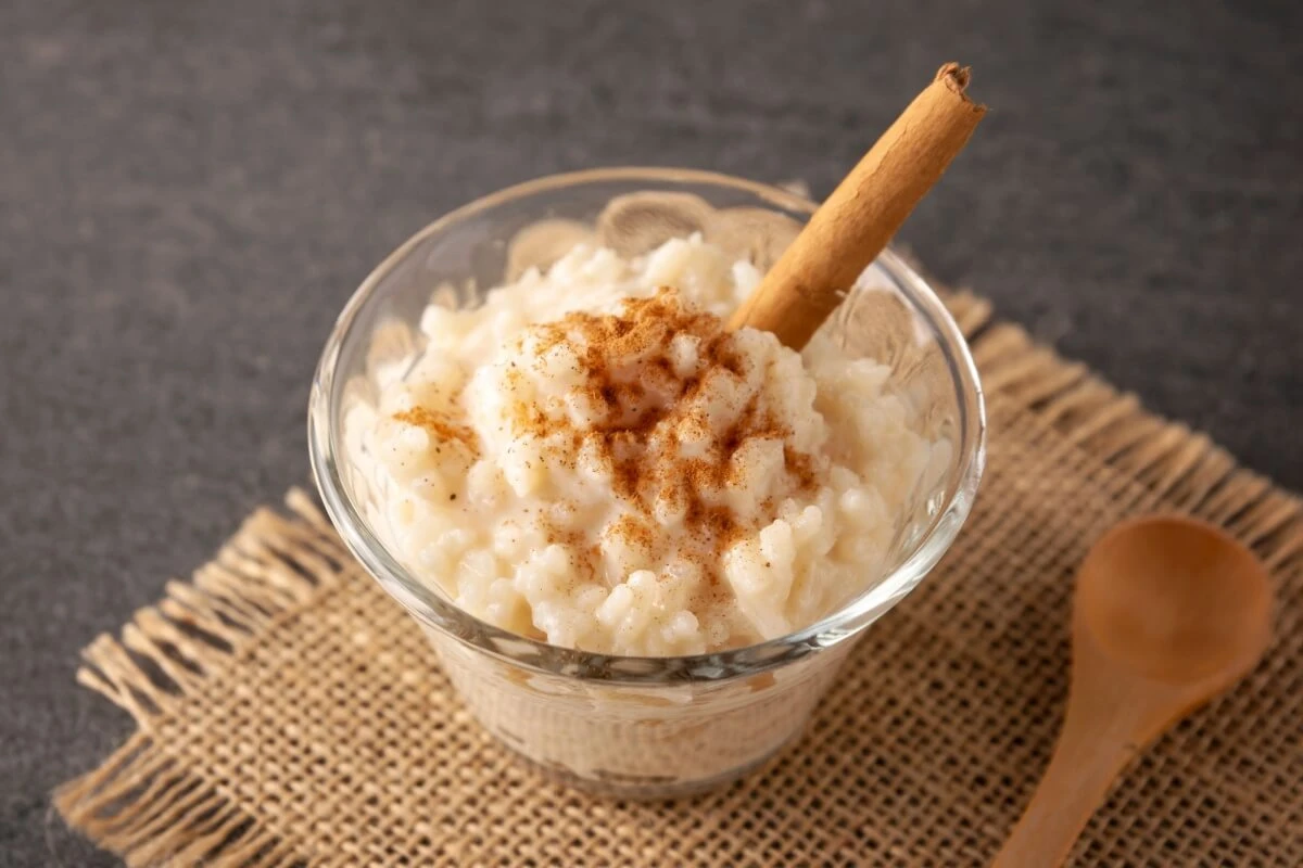 Aprenda a fazer 3 sobremesas práticas e deliciosas para os dias frios
