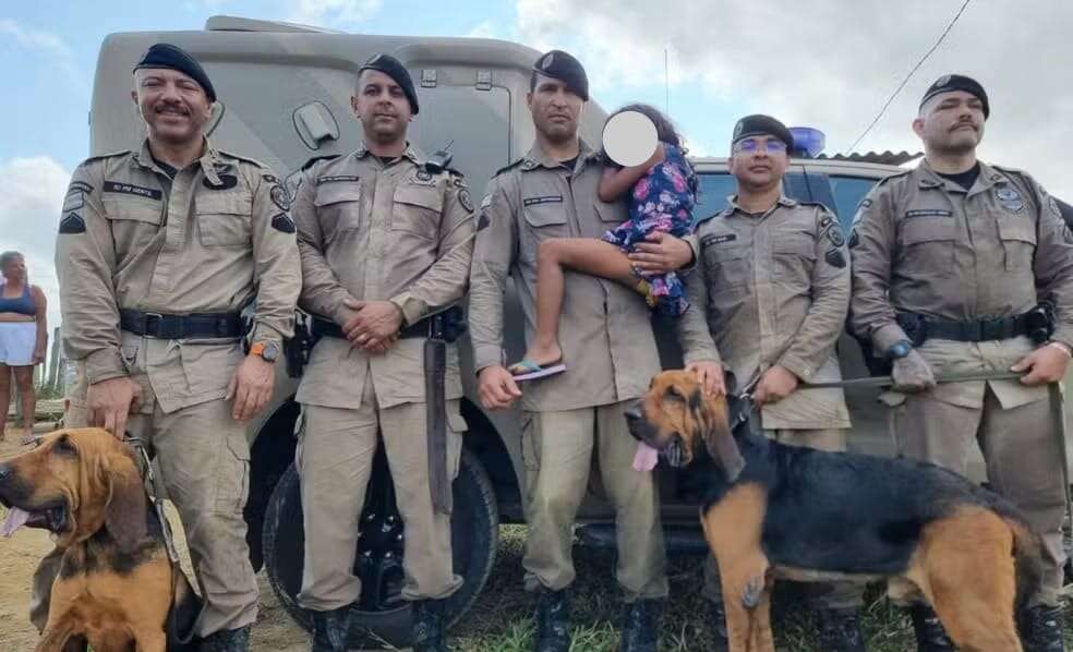 Criança com necessidades especiais desaparece em zona rural e é encontrada por cães farejadores