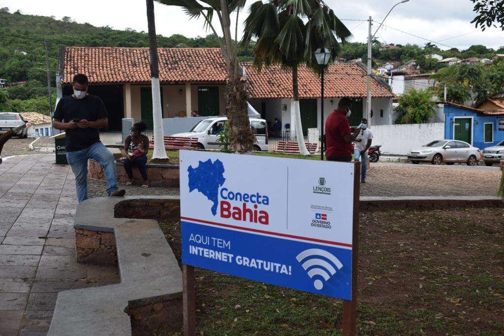 Edital prevê até 1500 pontos de internet gratuita em locais públicos na Bahia