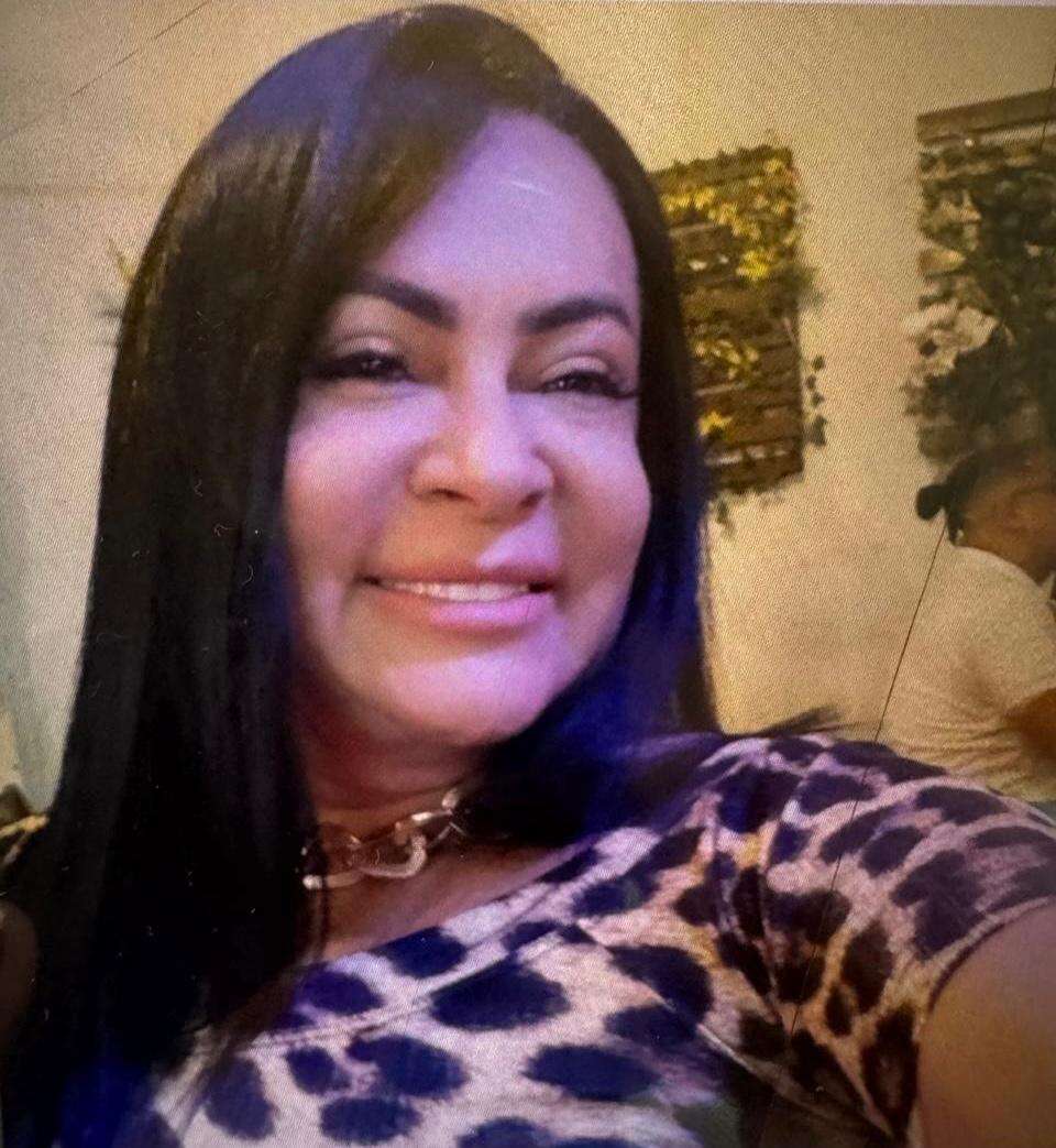 'Meu cunhado foi impedido de ficar como acompanhante', diz irmã de mulher que morreu após realizar cirurgia plástica em clínica de Ondina