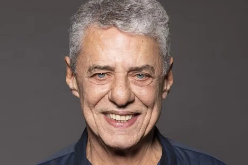 Idoso de 64 anos entra na Justiça afirmando ser filho de Chico Buarque