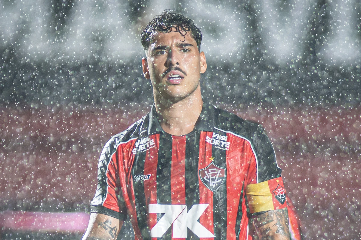 Falta de concentração? Gols sofridos no fim de partidas preocupa defesa do Vitória