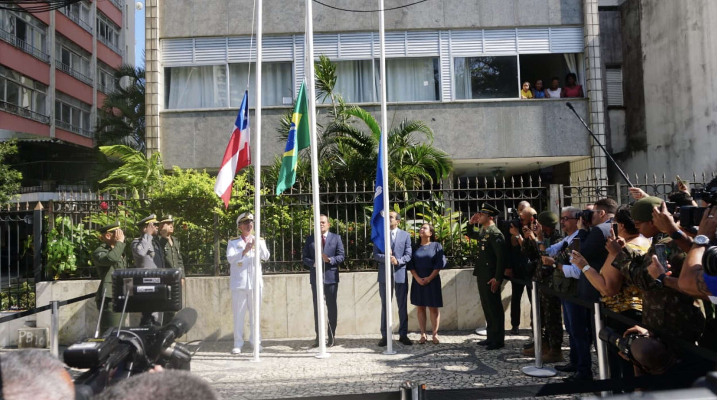 Desfile pelo 7 de setembro conta com quatro mil miltares e dois mil civis