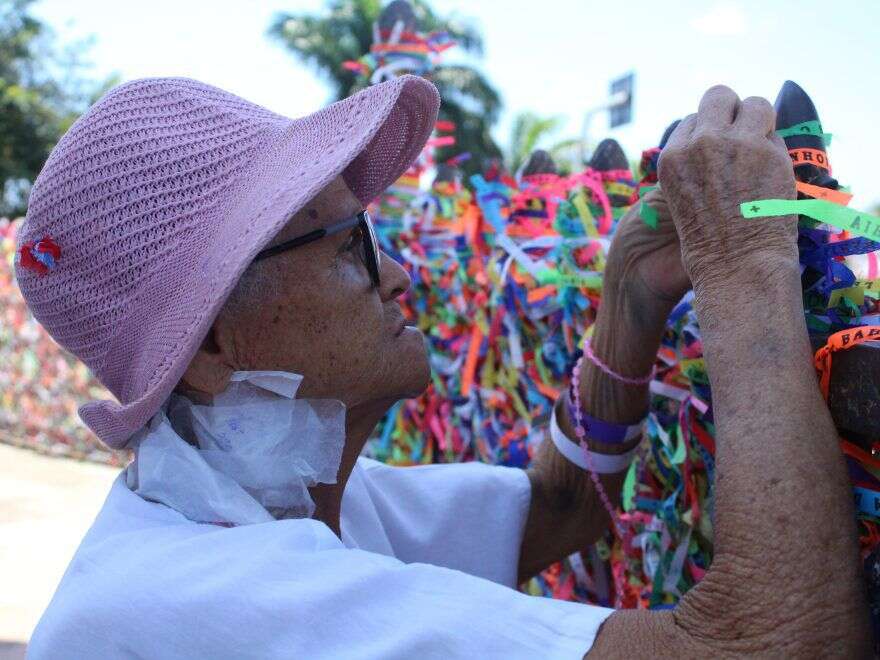 Paciente com câncer realiza sonho de conhecer a Basílica do Bonfim