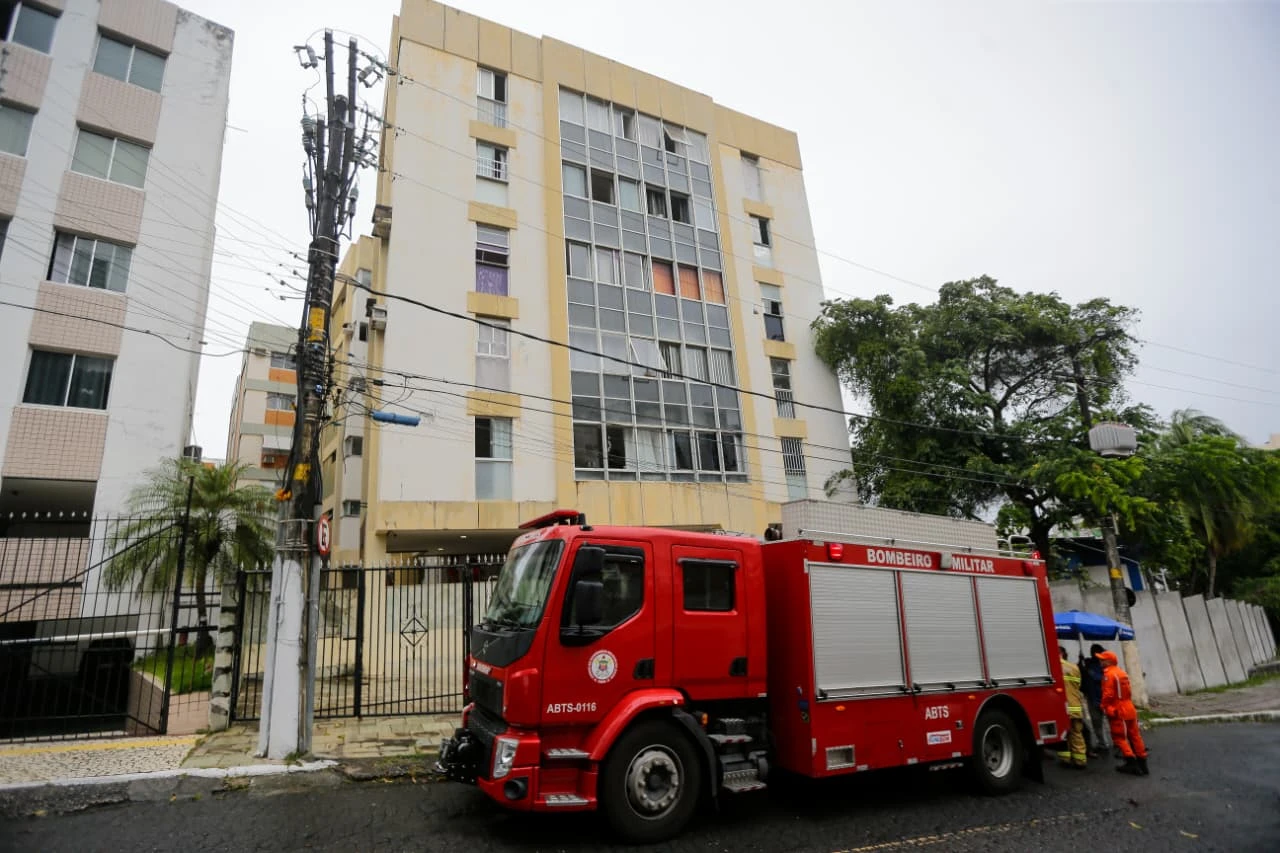 Ódio e vingança: ameaça de demissão pode ter motivado zelador a espancar moradora e iniciar incêndio
