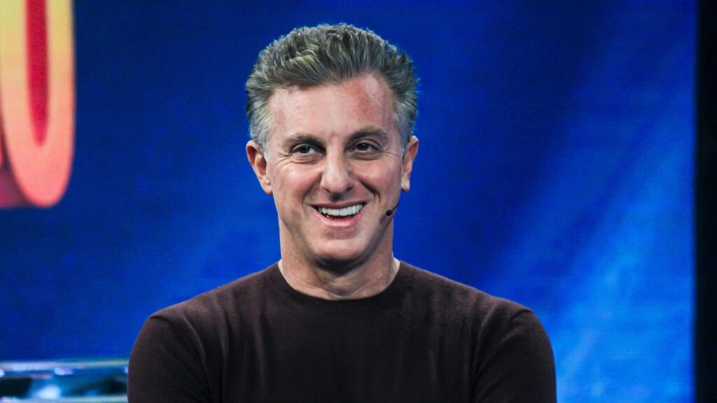 Como Luciano Huck construiu patrimônio estimado em R$ 1 bilhão