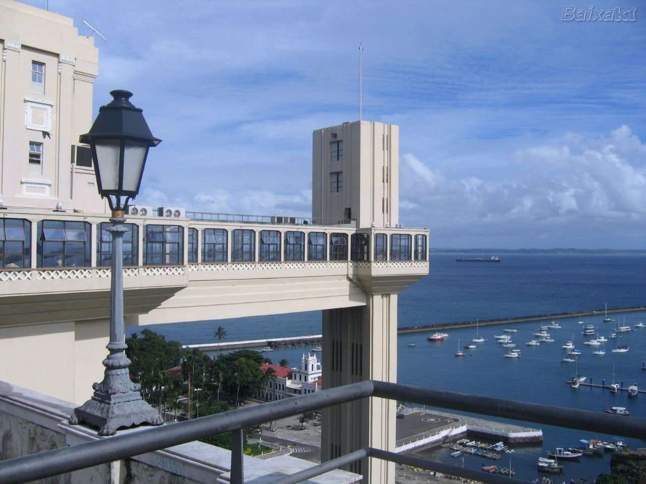 Elevador Lacerda será reaberto nesta terça (25) com novo valor da tarifa