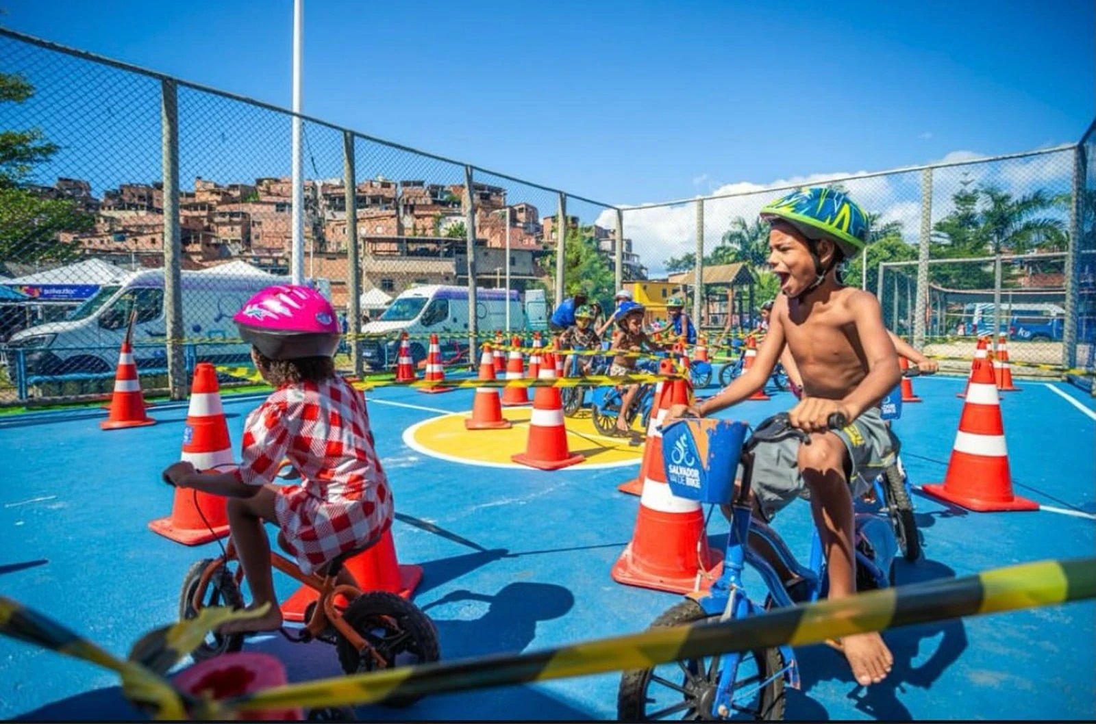 Prefeitura leva mutirão com serviços gratuitos de saúde, emprego e assistência a Valéria