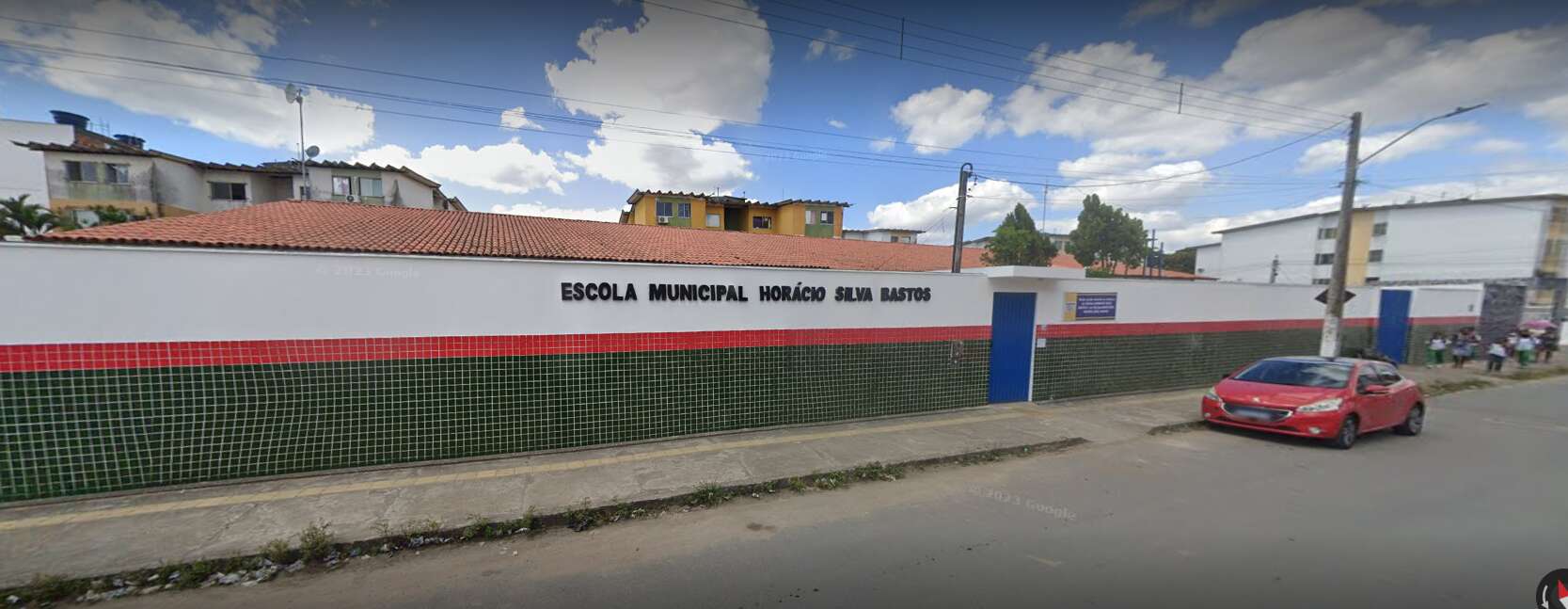 Funcionária de escola é afastada por suspeita de constranger aluna em Feira de Santana