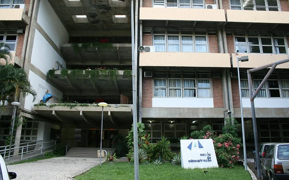 Ex-alunos da Ufba lançam programa com auxílio financeiro e mentoria para estudantes em vulnerabilidade