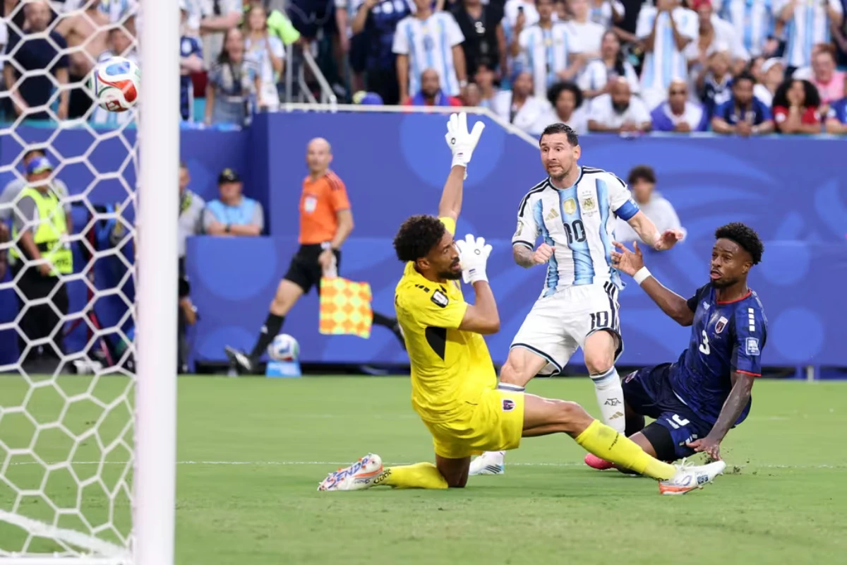 Messi, Vozinha e a eternidade do tempo no futebol