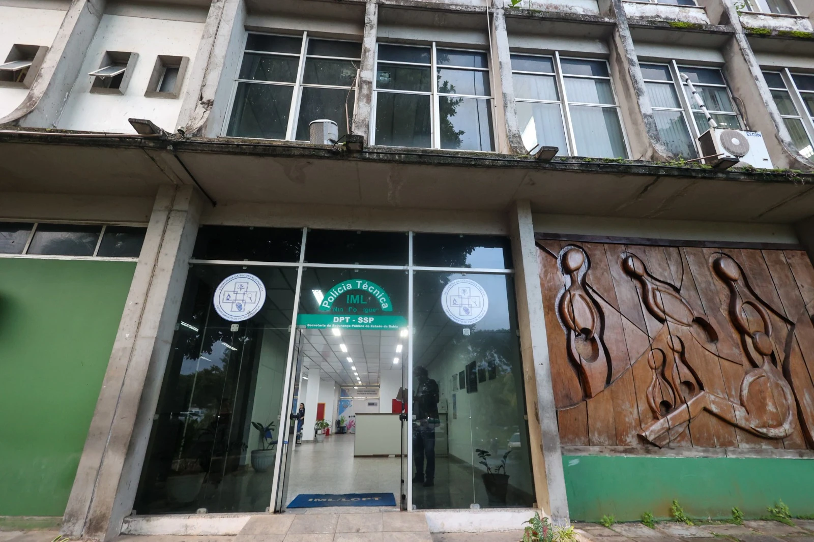 O armengue com o déficit de peritos no DPT, Rui encurralado por Wagner e o turismo institucional de Jerônimo
