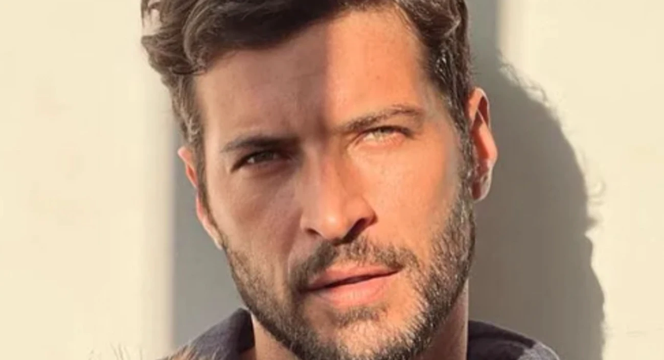 Galã de Vale Tudo é ex-cantor de axé, já foi atropelado por ônibus e perseguido por stalker