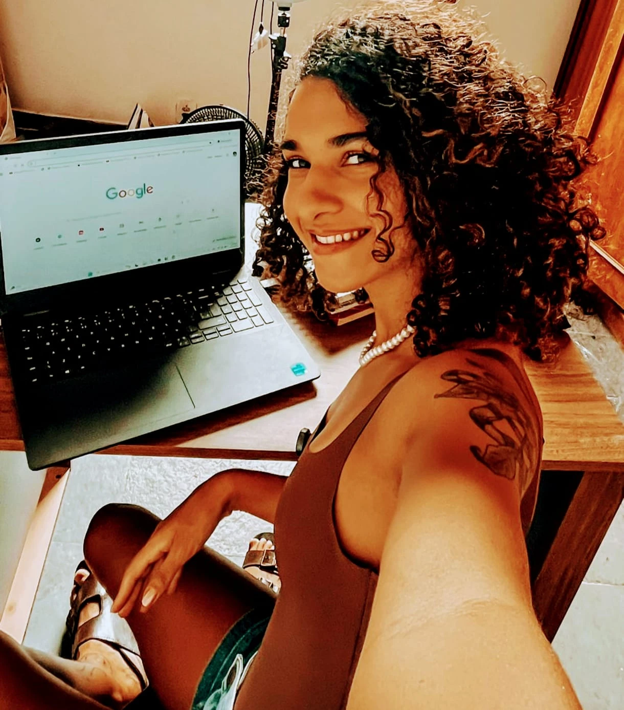 “É preciso parar de humilhar os pardos”, diz Beatriz Bueno, a nova voz que desafia o debate racial e agita o Brasil
