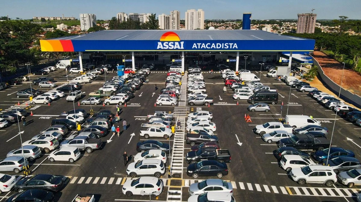 Rede de supermercados abre mais de 275 vagas na Bahia; confira
