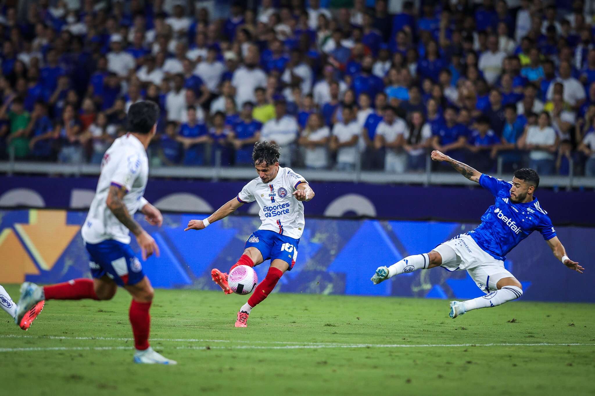 Biel celebra retorno ao time após dois meses e revela ansiedade antes da partida: ‘Soube na véspera’