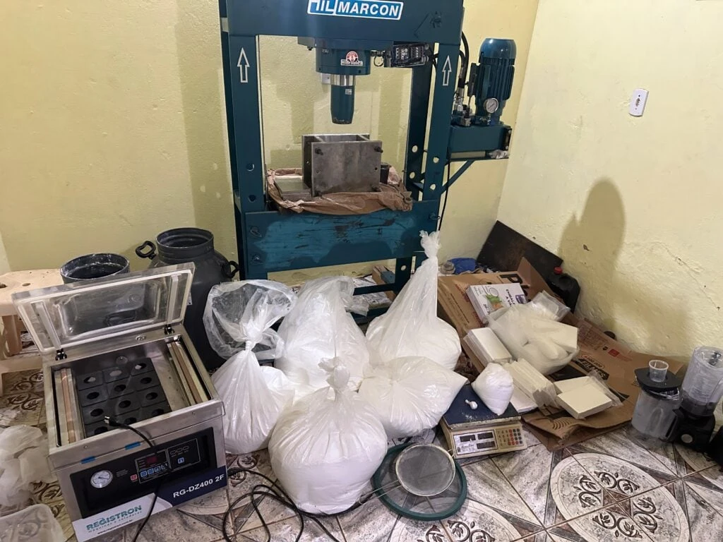 Laboratório com quase 100 kg de cocaína é desarticulado em Monte Gordo