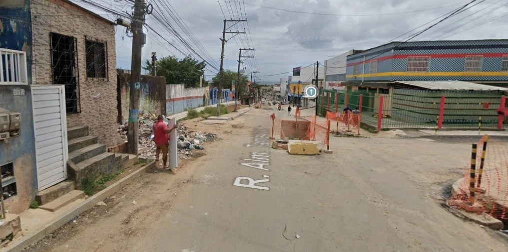 Circulação de ônibus segue suspensa em rua de Paripe até sábado (24); saiba qual