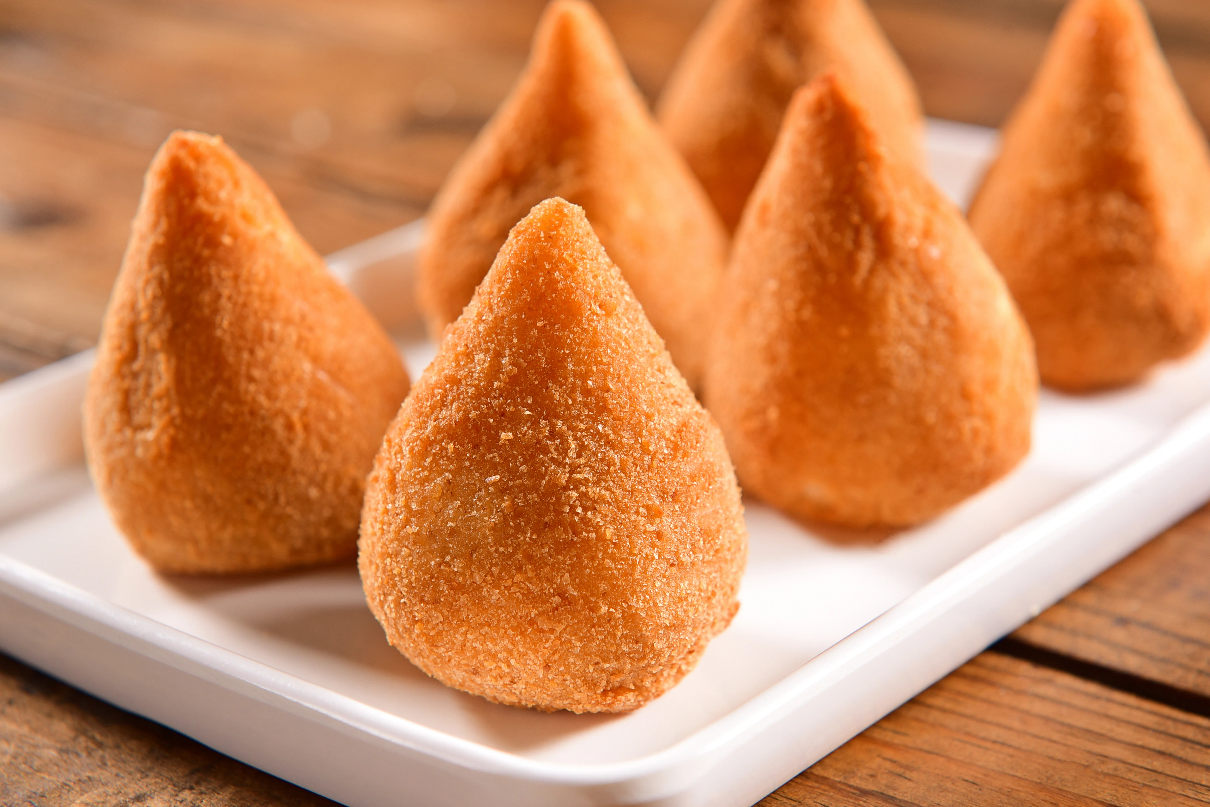 Briga boa: qual é a coxinha mais gostosa de Salvador?