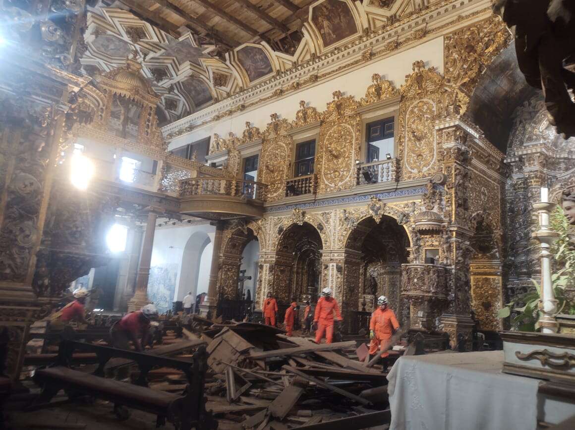 'Falta preservação da memória do nosso país', dispara ACM Neto sobre tragédia na Igreja São Francisco