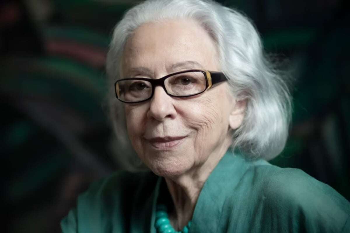 Recital de Fernanda Montenegro na ABL tem confusão e bate-boca