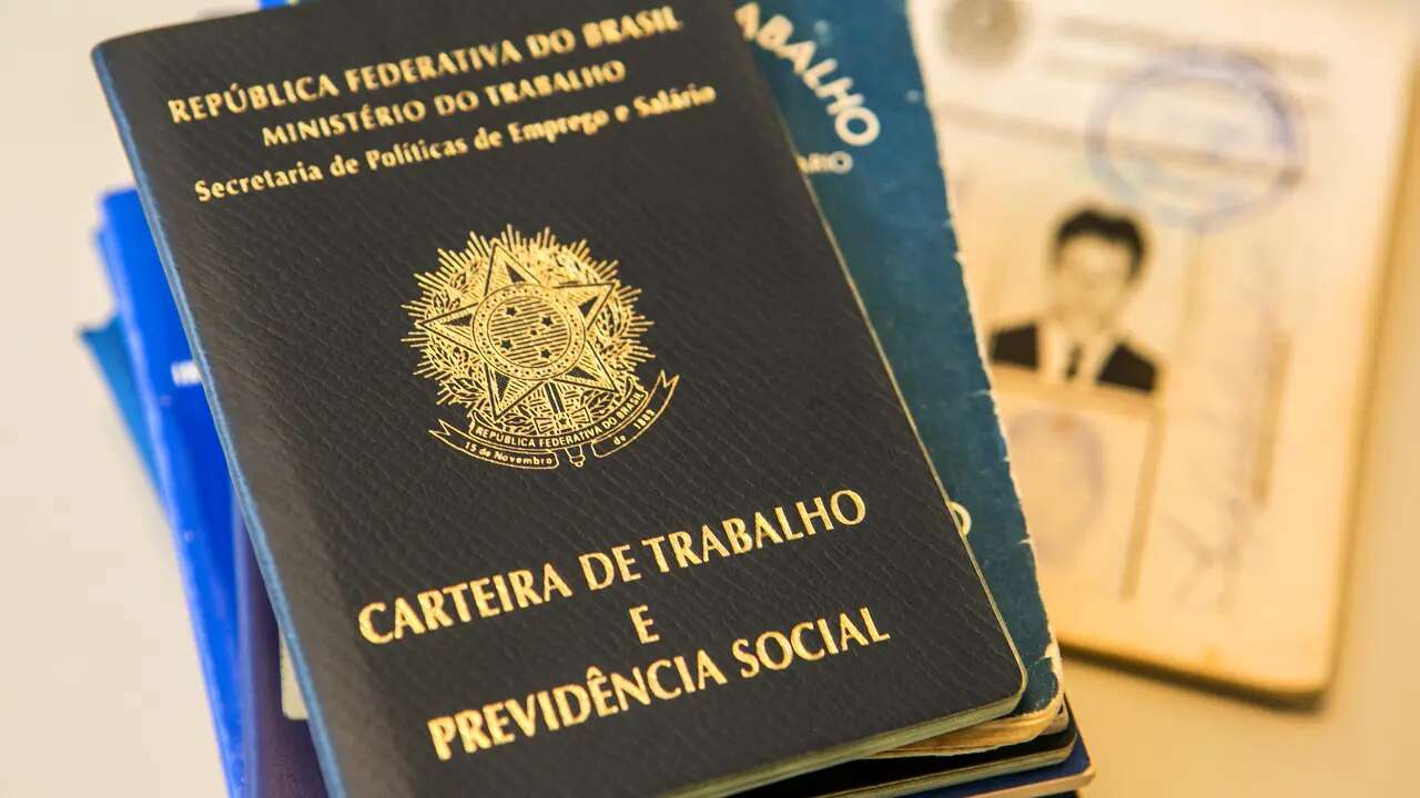 Governo cria linha de crédito consignado privado para CLTs e MEIs