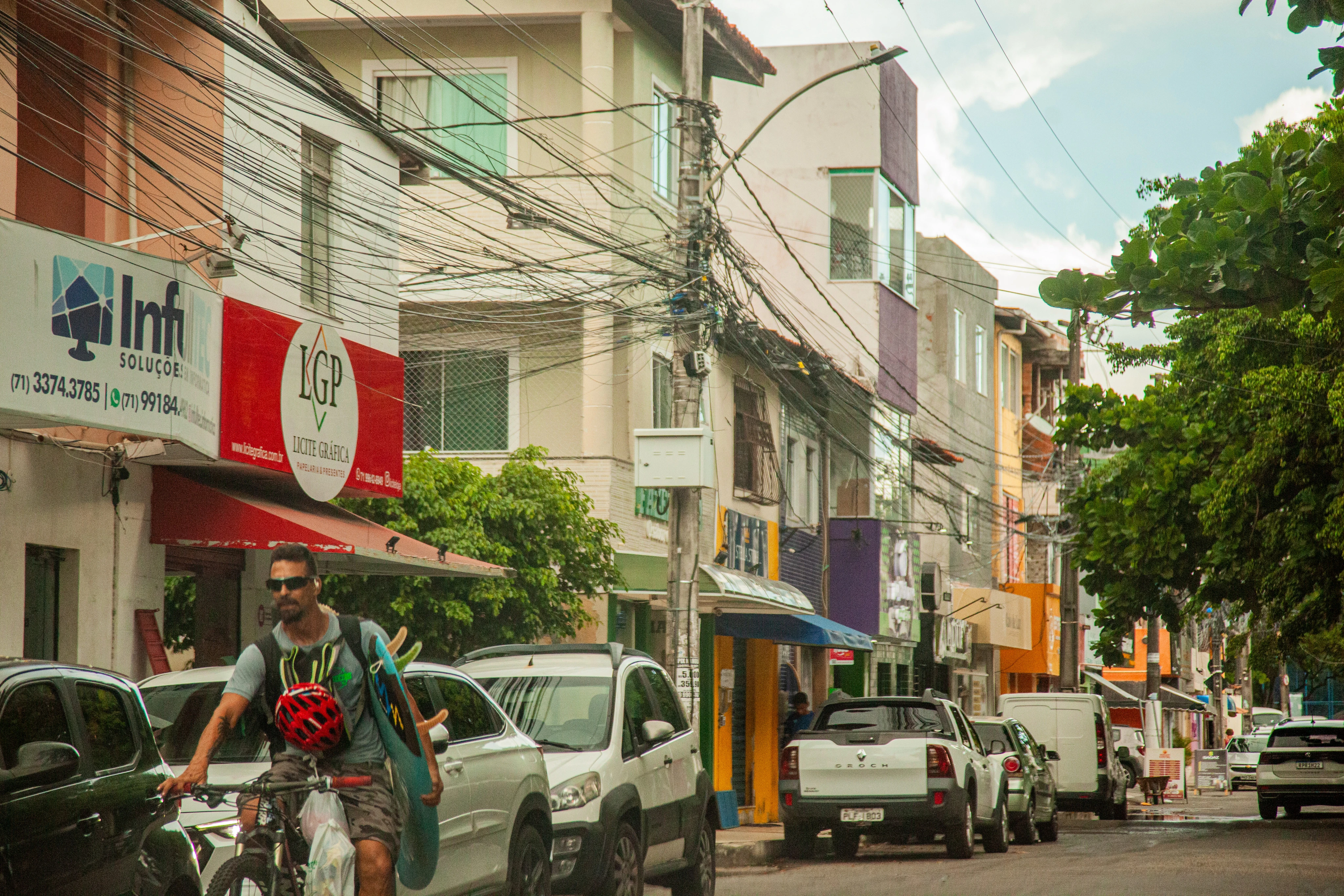 Petromar: uma mistura de bairro antigo com Avenida 7