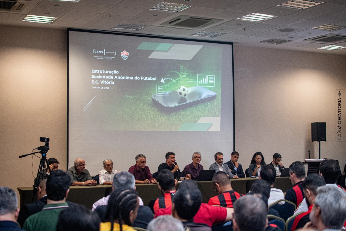 PSG vai comprar o Vitória? Confira tudo sobre o 2° workshop da SAF do Leão