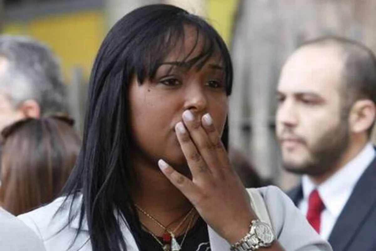 Após três dias desaparecida, ex-mulher do goleiro Bruno é encontrada e internada