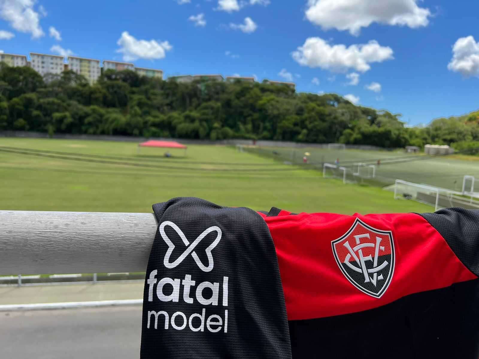 Vitória renova contrato com a Fatal Model e receberá maior valor da história do clube