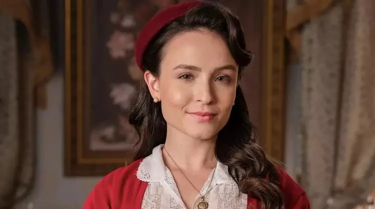 Larissa Manoela revela como se preparou para viver personagem com ansiedade em Êta Mundo Melhor!