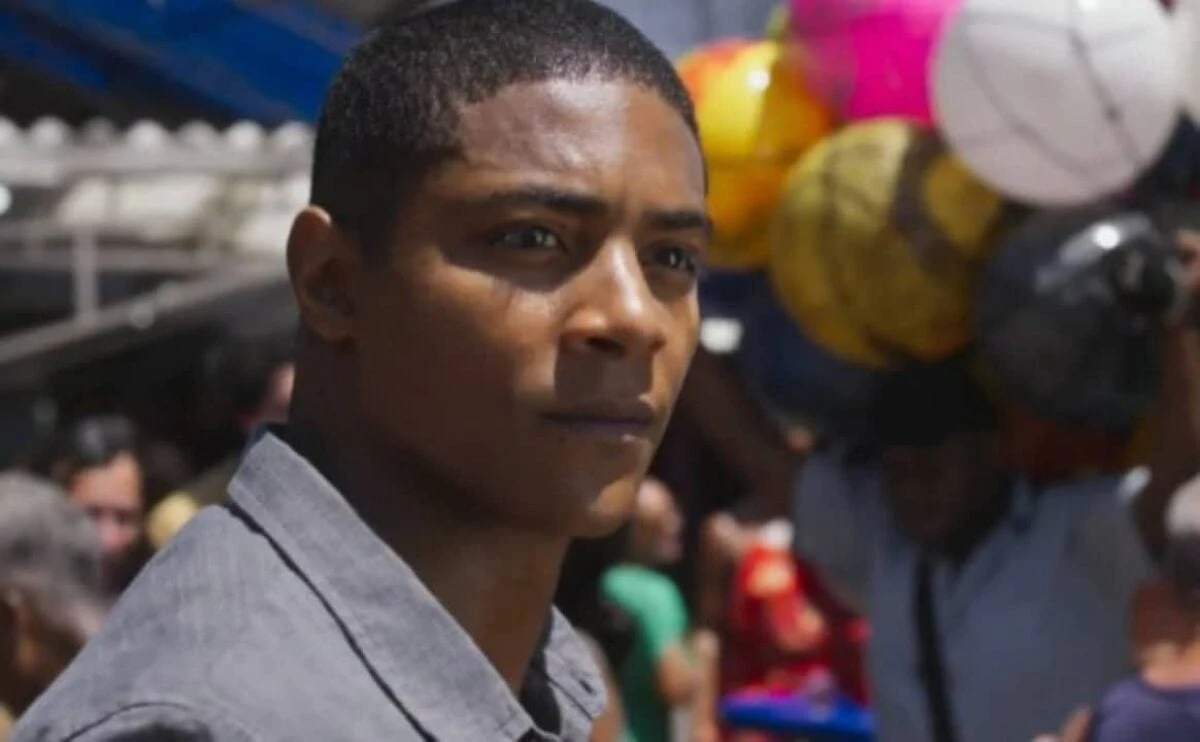 'Dona de Mim': Marlon enfrenta Costa para proteger Lucas e Kami (07)