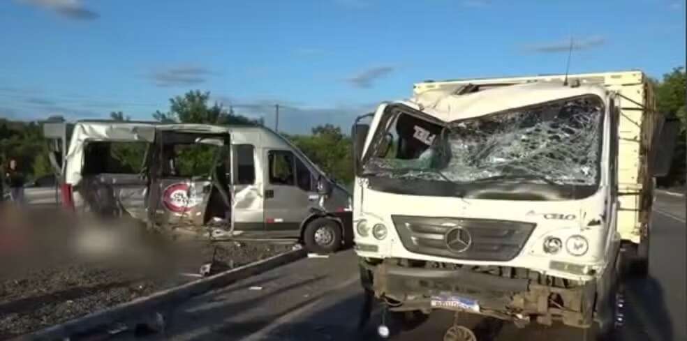 Trecho de rodovia onde sete pessoas morreram na Bahia é conhecido pela recorrência de acidentes