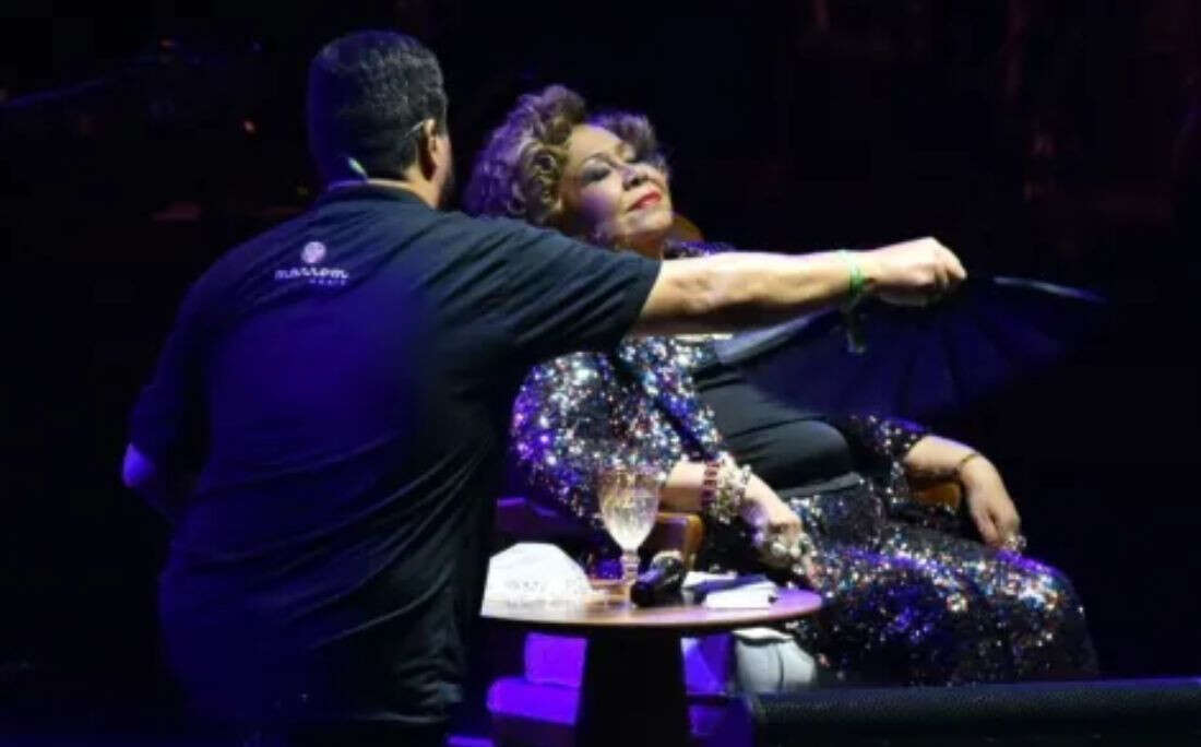 Alcione passa mal durante show e é levada para hospital: 'A caminho da luta'