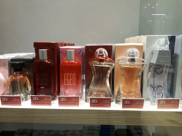 Trocar demais de perfume pode ser sinal de problemas com a saúde mental