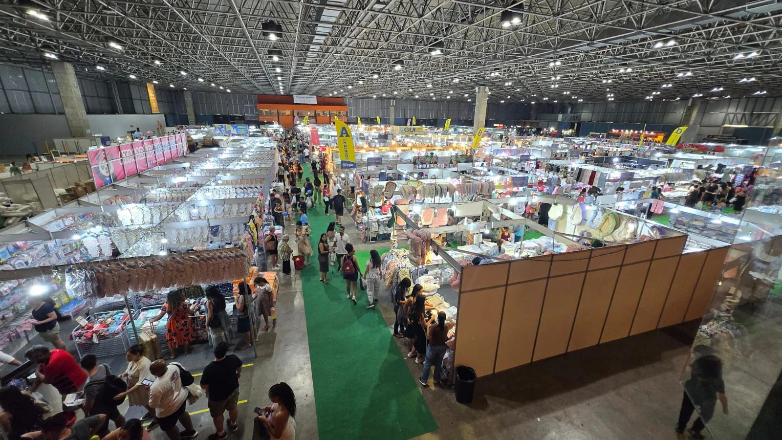 Feira da Gestante tem descontos de até 70% e produtos a partir de R$ 1,99 em Salvador