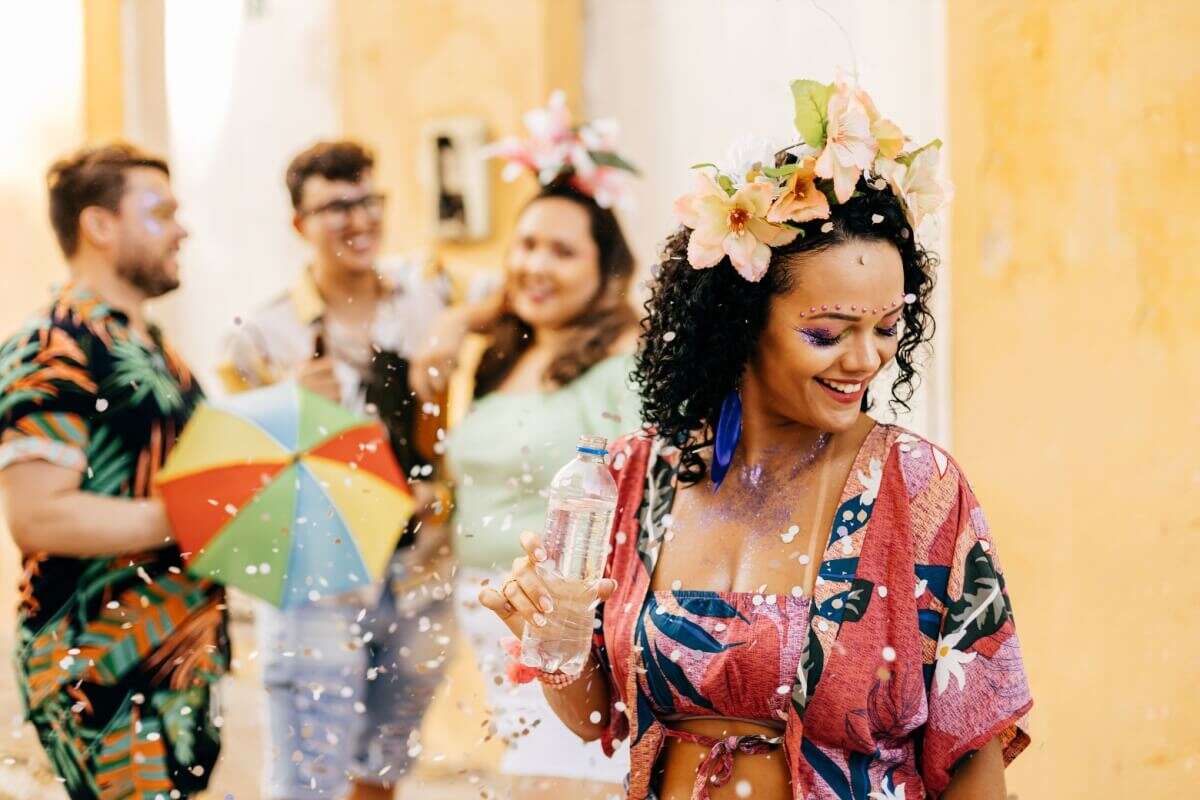 10 dicas para curtir o Carnaval sem comprometer a saúde