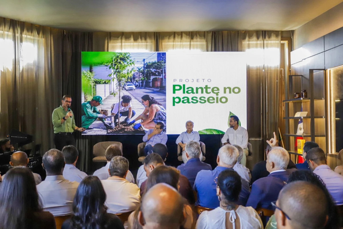 Salvador anuncia novo viveiro de restinga e programa para plantio de árvores em calçadas
