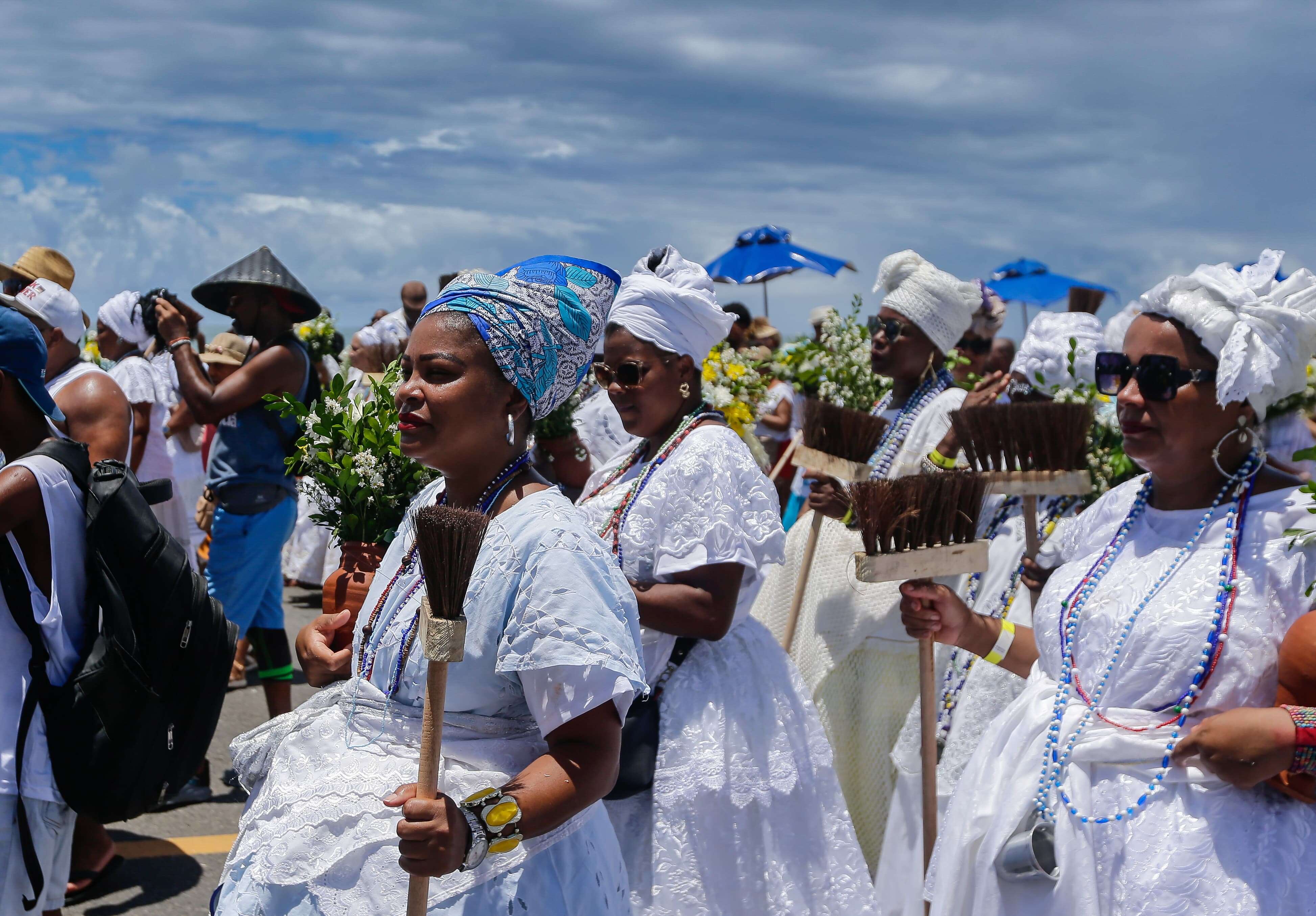 Lavagem de Itapuã celebra resgaste à tradição em festa de 120 anos