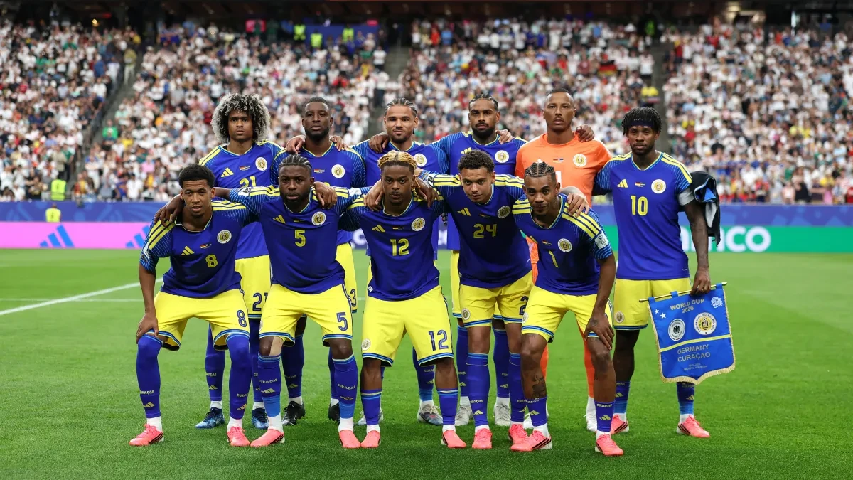 Inusitado: jogadores de Curaçao dividem quarto com as esposas na Copa do Mundo