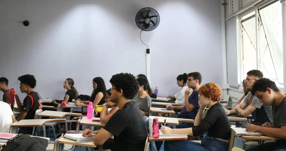 Apenas uma escola baiana está entre as 30 melhores do Brasil em desempenho no Enem