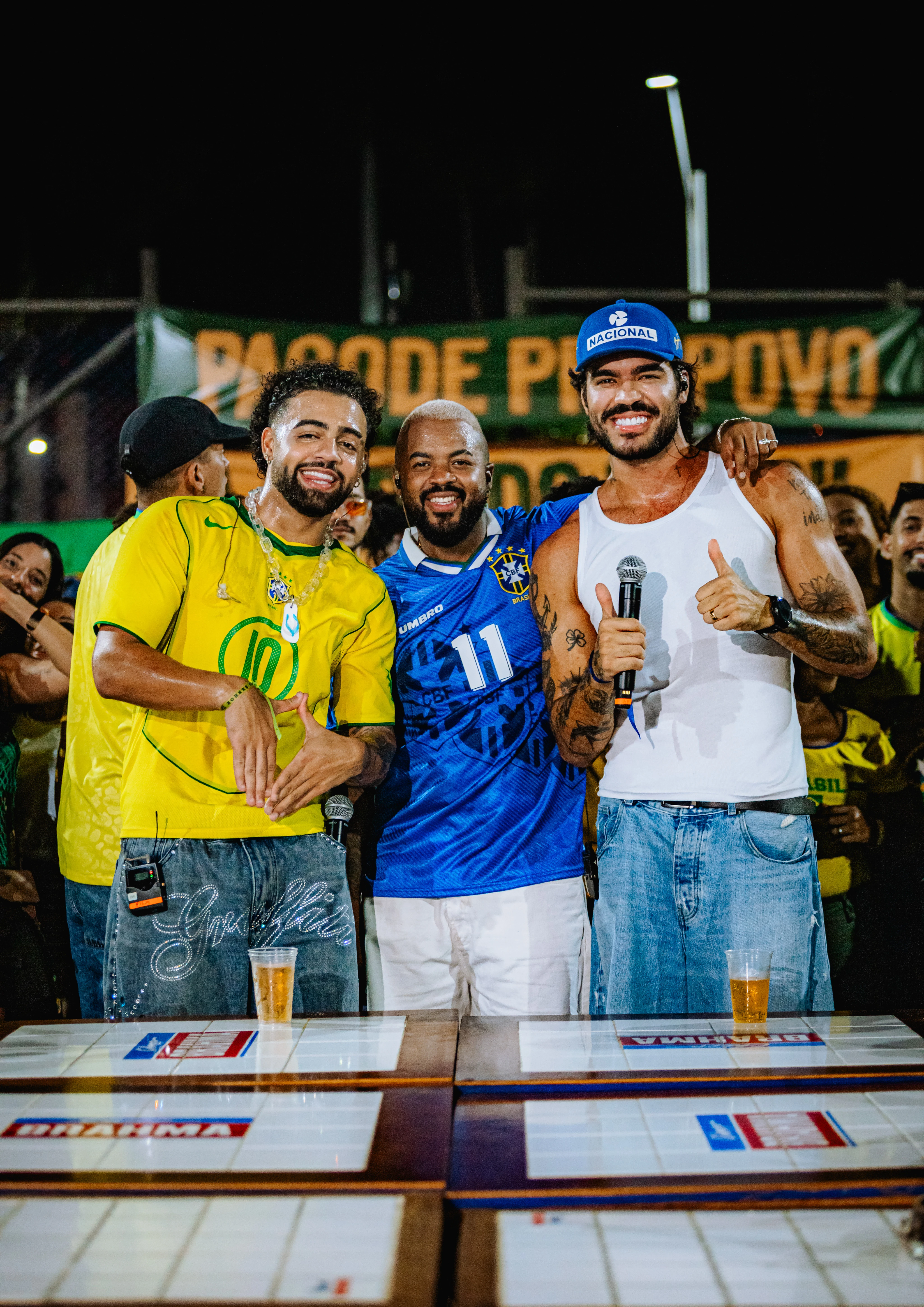 Hit da copa? Diggo se une ao Som de Faculdade em novo single; ouça