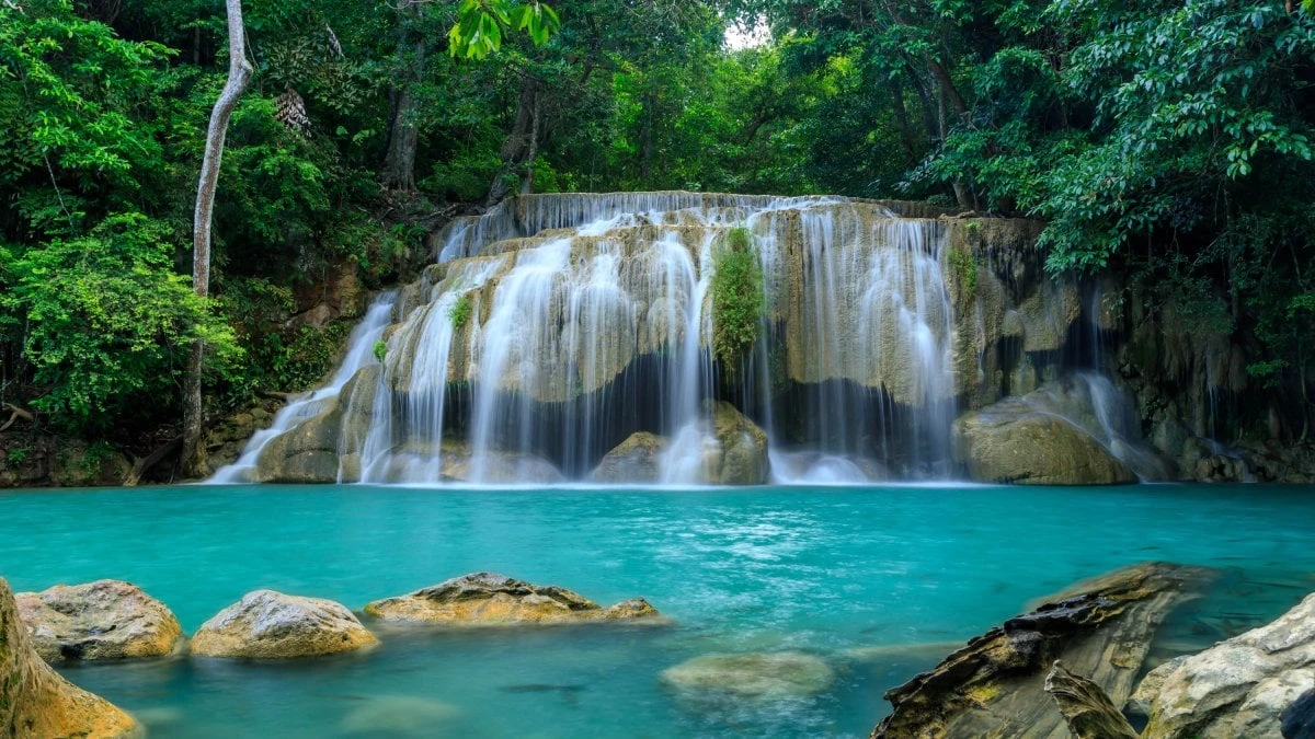 Curte natureza? Conheça a cidade brasileira que tem mais de 80 cachoeiras deslumbrantes