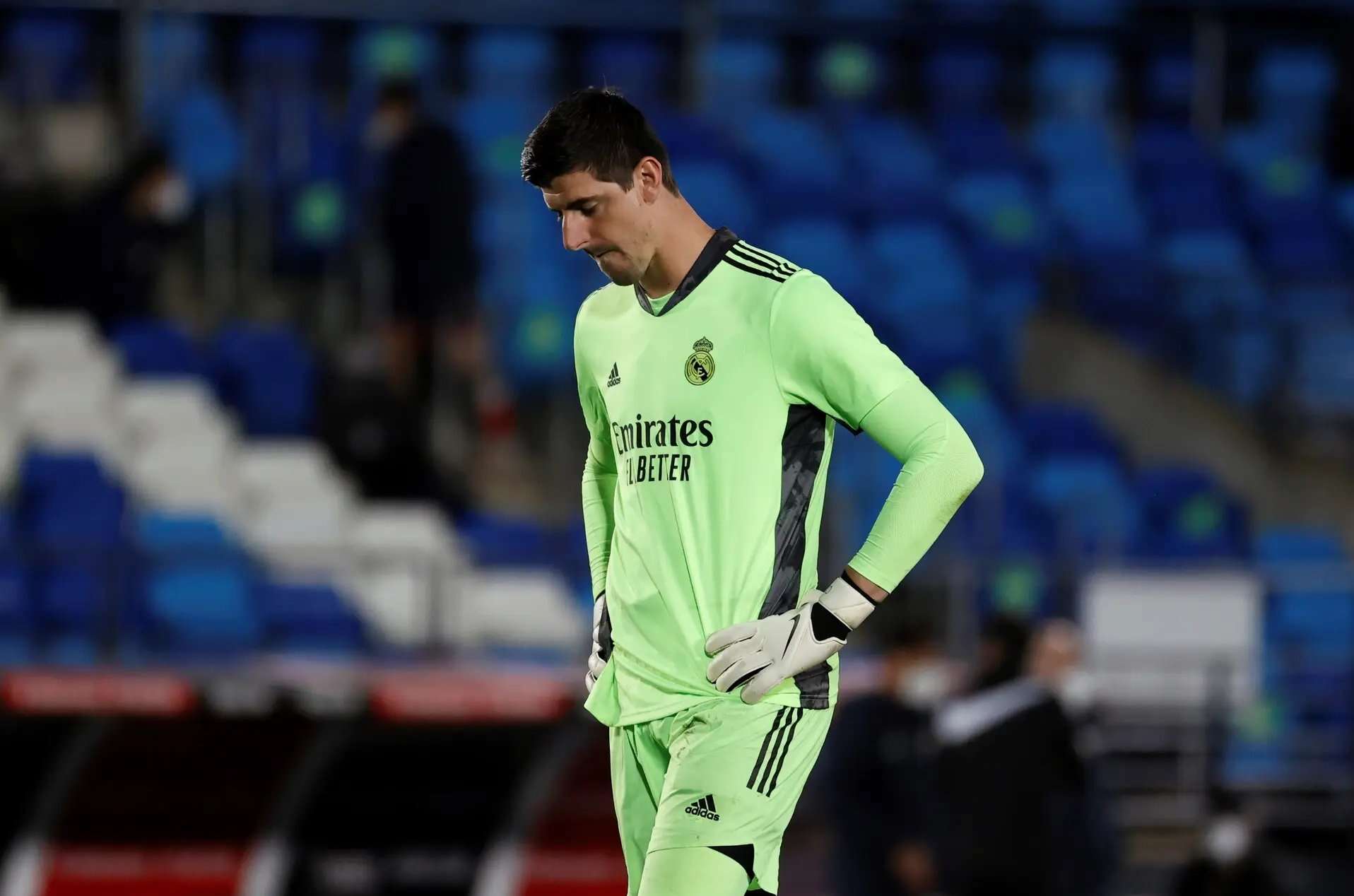 Courtois contesta calendário de jogos: 'Temos que acabar com a desculpa do dinheiro'