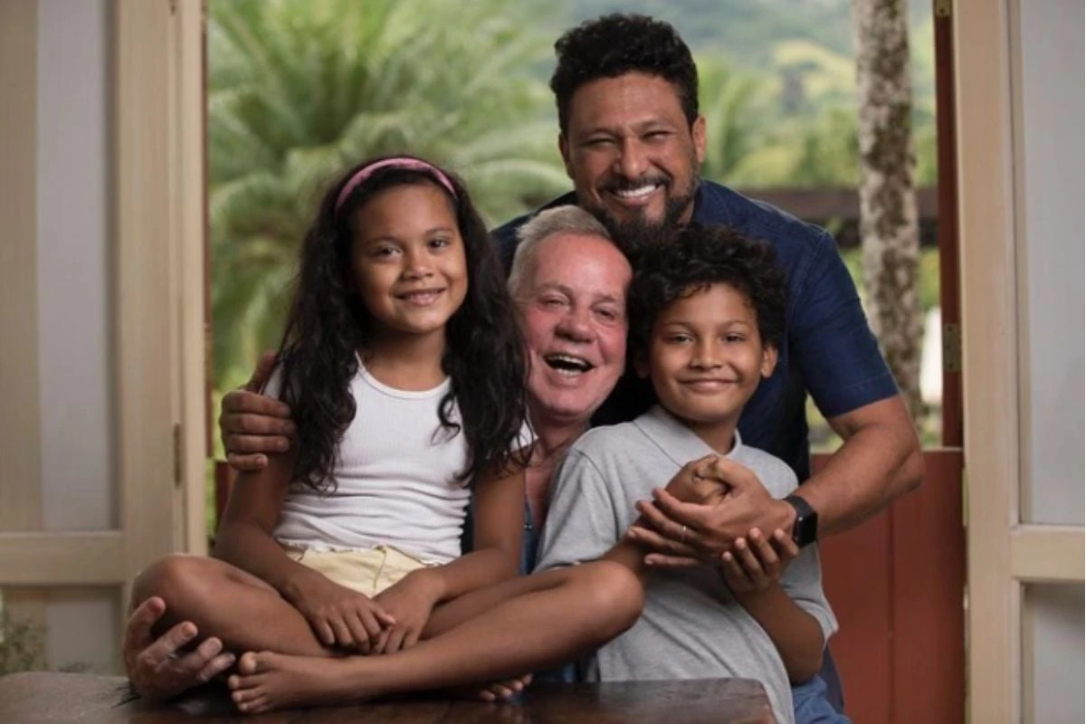 Ator Luiz Fernando Guimarães de ‘Os Normais’ se declara para o marido: ‘Encontro de almas’