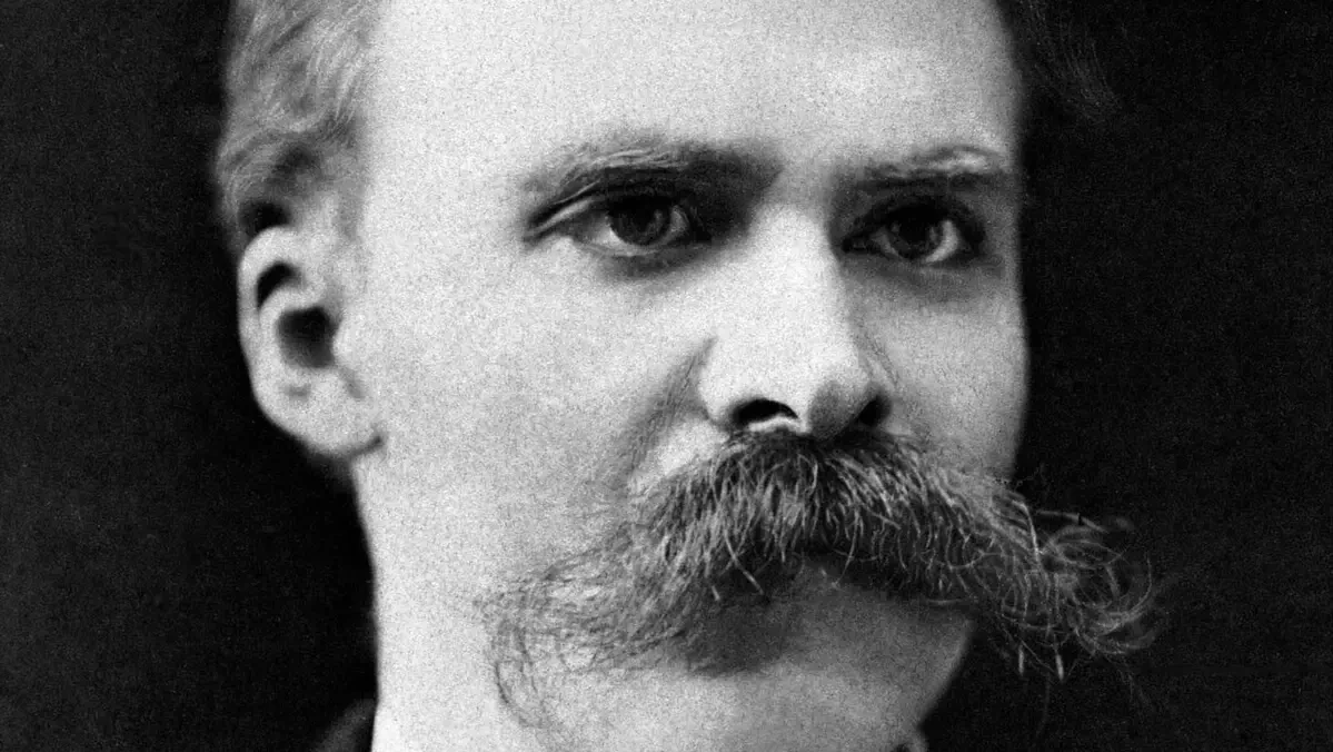 Frase do dia da Filosofia: 'Tornar-se aquilo que se é' - a reflexão de Nietzsche sobre identidade e autenticidade